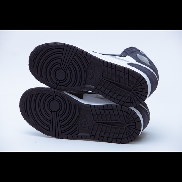 Jordan retro 1 high co.jp size 4y - Picture 3 of 5